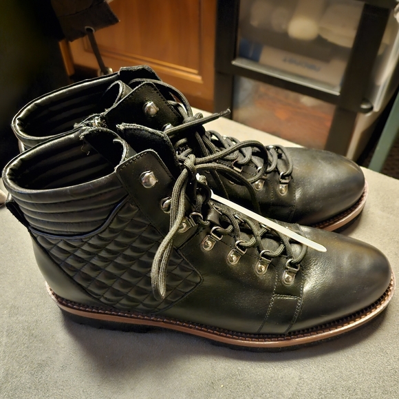New without box Blondo Helen Waterproof Boots - Picture 3 of 9